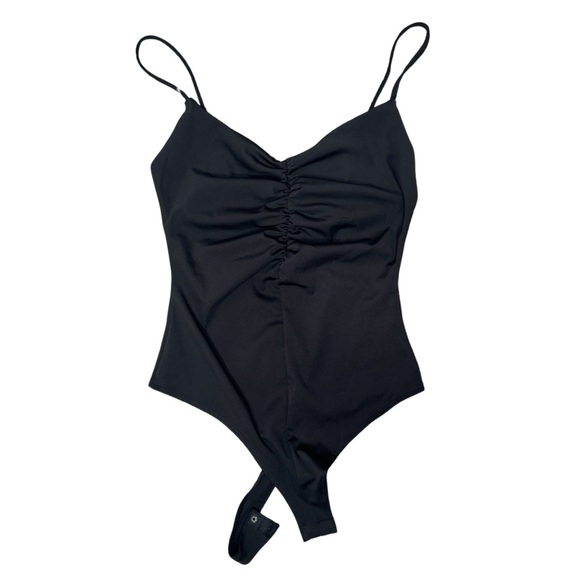 H&M Gathered Thong Bodysuit, black, sleeveless, v neck, snap closure, SZ small - Picture 4 of 4